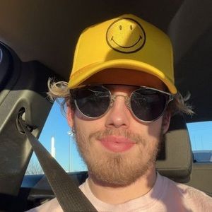 Meet your Posher, Steven